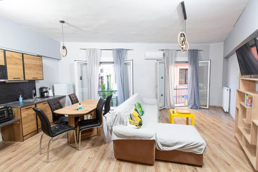 Matilda Central Apartment Aegina Esterno foto